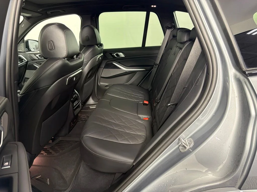 Certified Used 2025 Gray BMW xDrive40i image 16