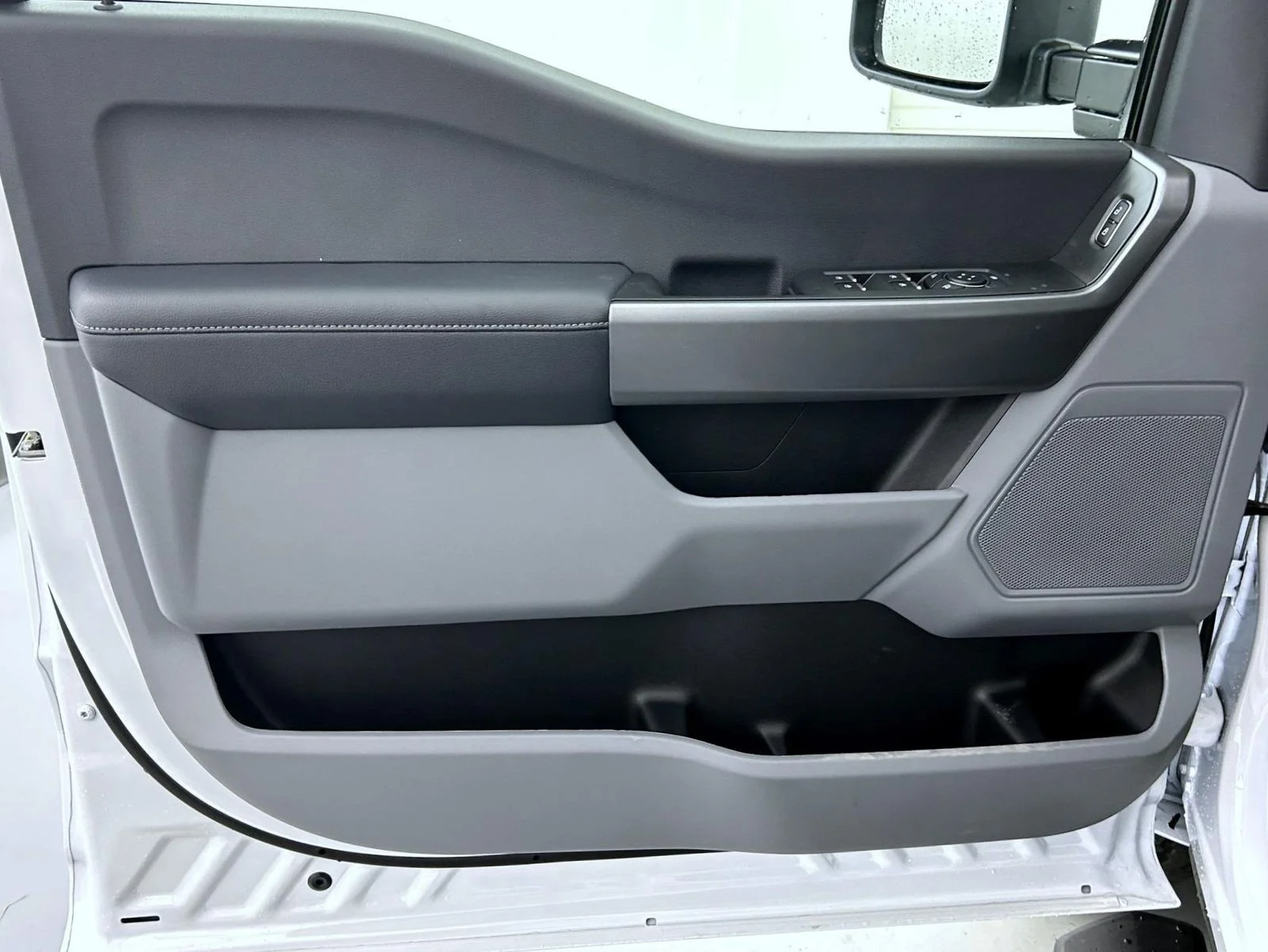 New 2026 White Ford XL image 9