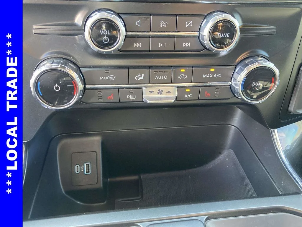 Used 2022 White Ford XLT image 21