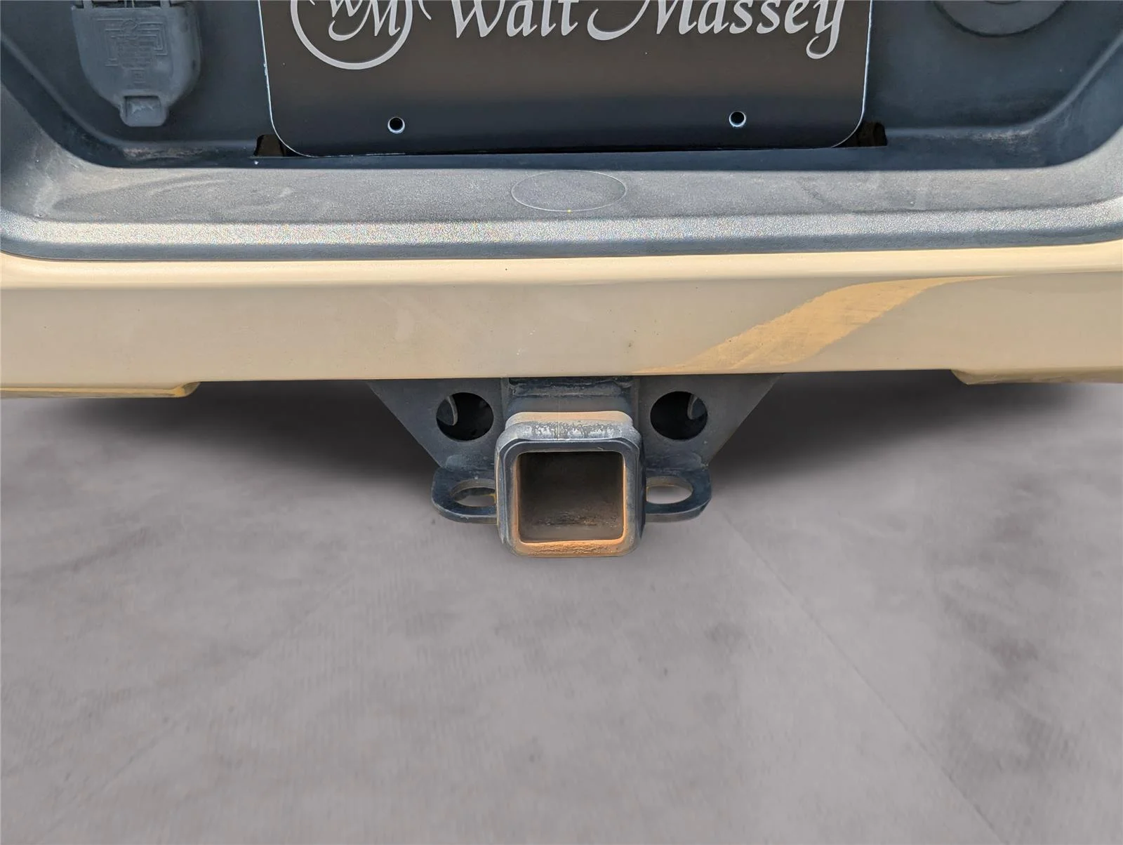 Used 2023 Desert Sand Metallic GMC Elevation image 34