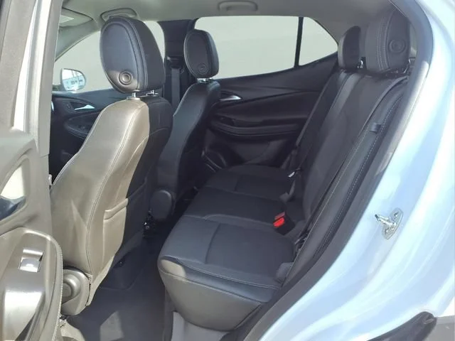 Used 2025 Summit White Buick Preferred image 16