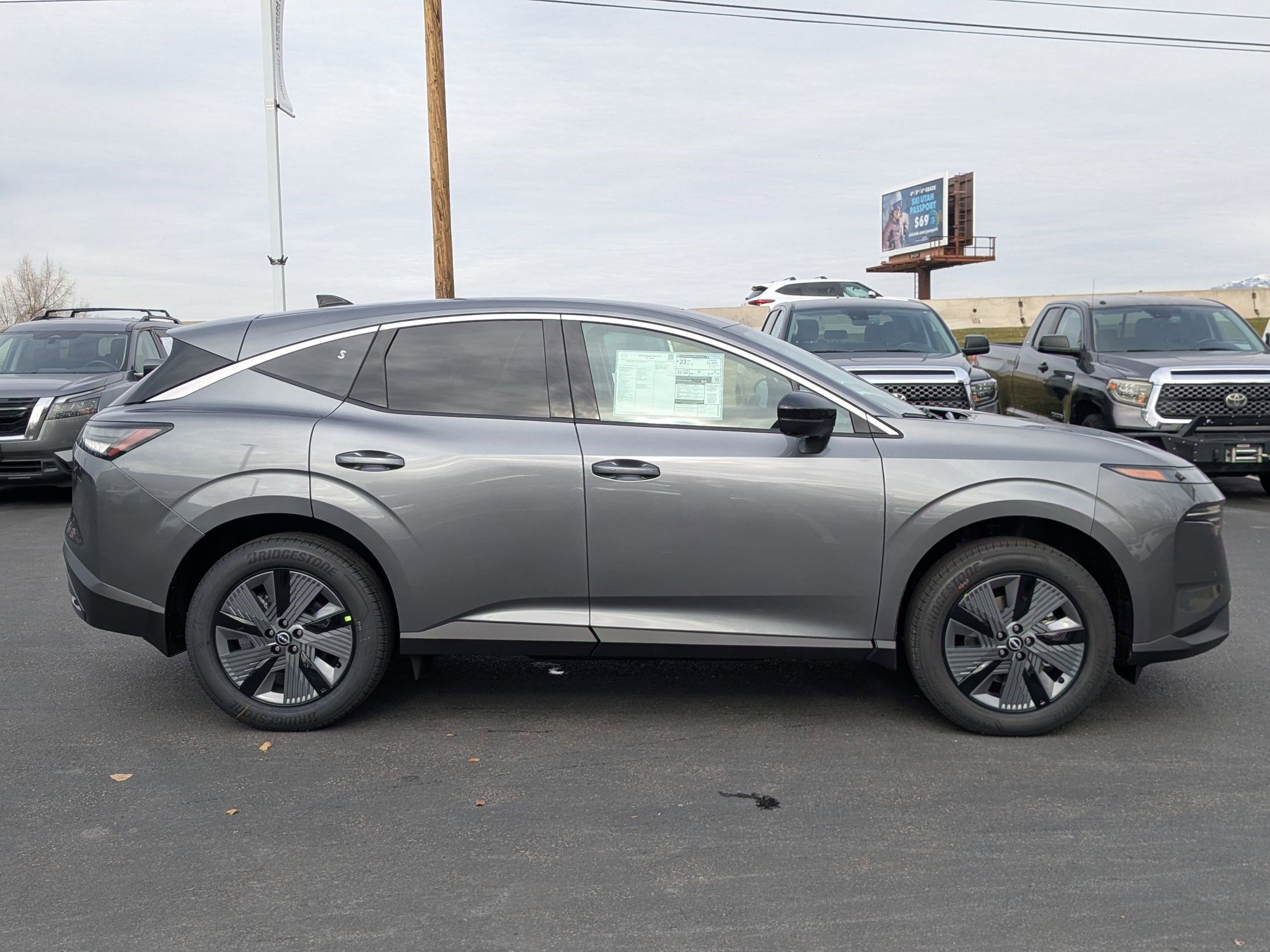 New 2026 Gun Metallic Nissan SL image 2