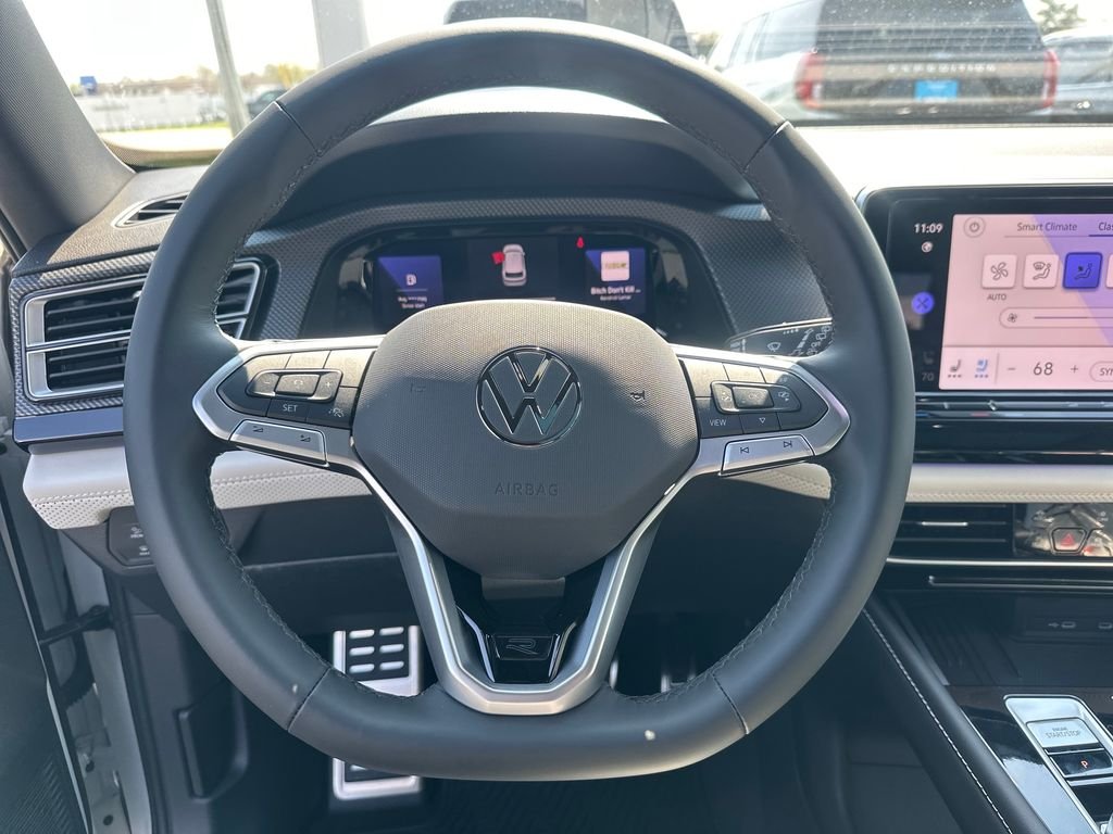 2026 Volkswagen Atlas Cross Sport SEL Premium R-LINE - Photo 18