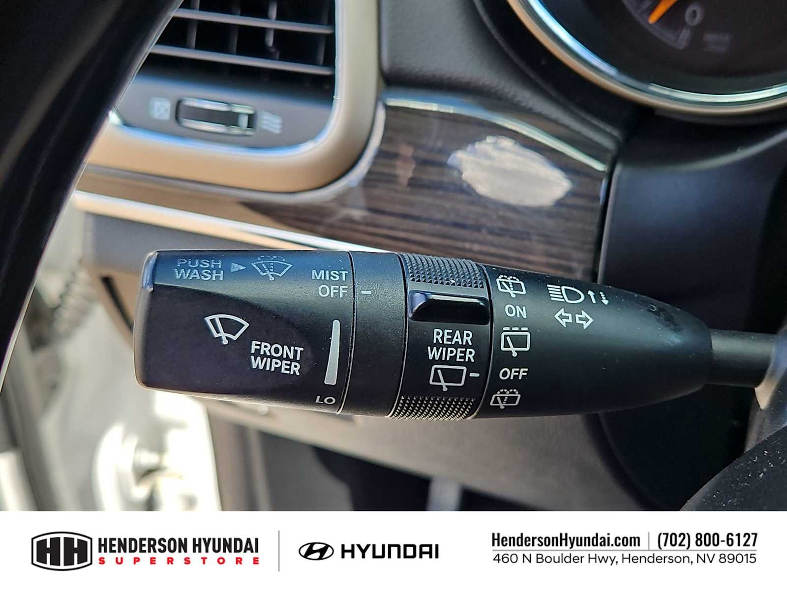 Used 2017 Ivory 3-Coat Jeep Overland image 26