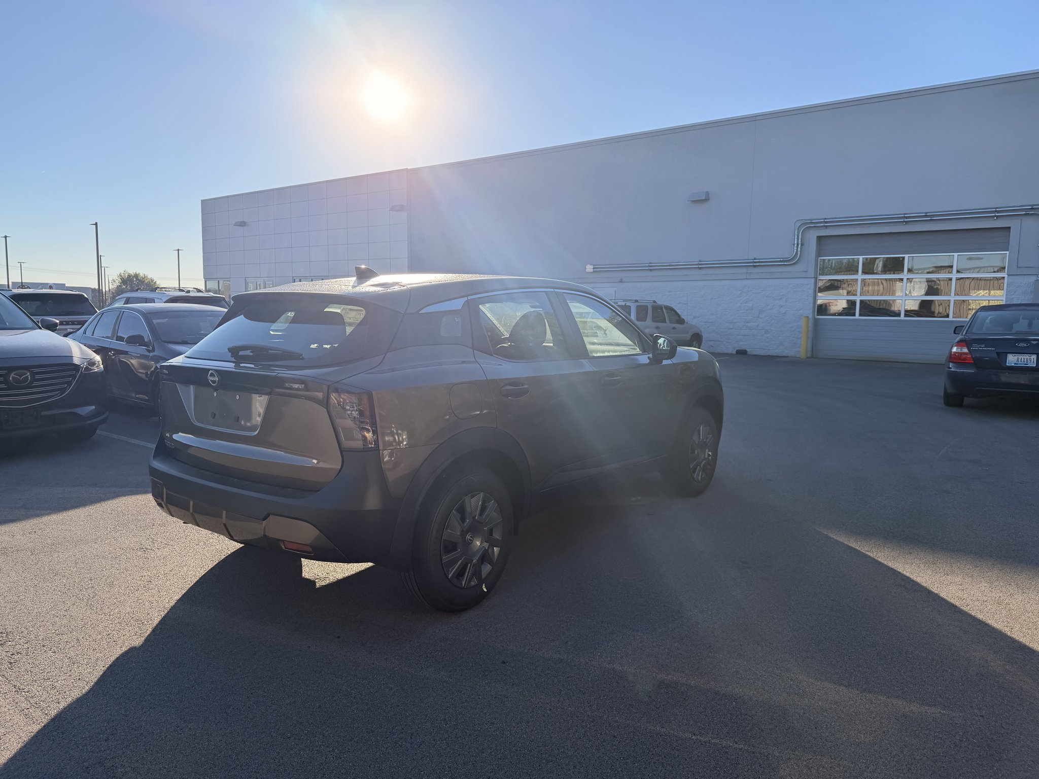 New 2027 Canyon Bronze Metallic Nissan S image 4