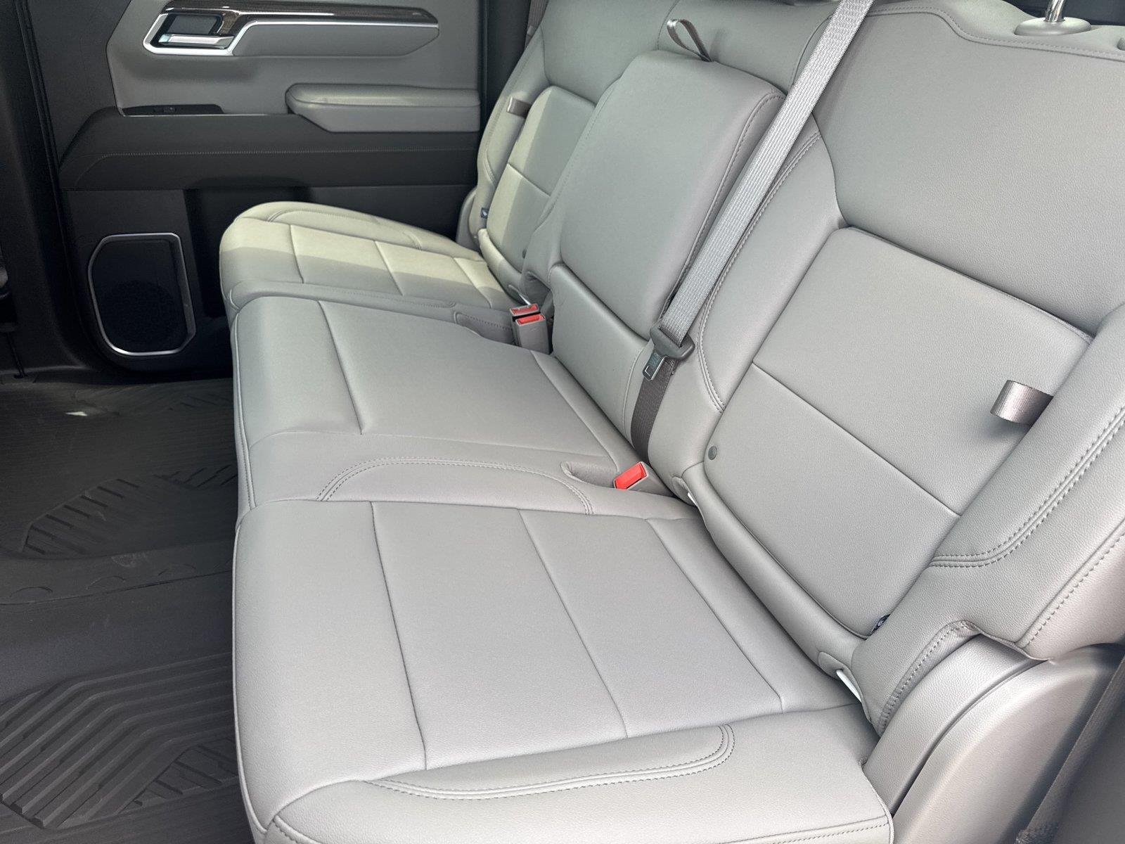 2026 Chevrolet Silverado 1500 LT - Photo 30