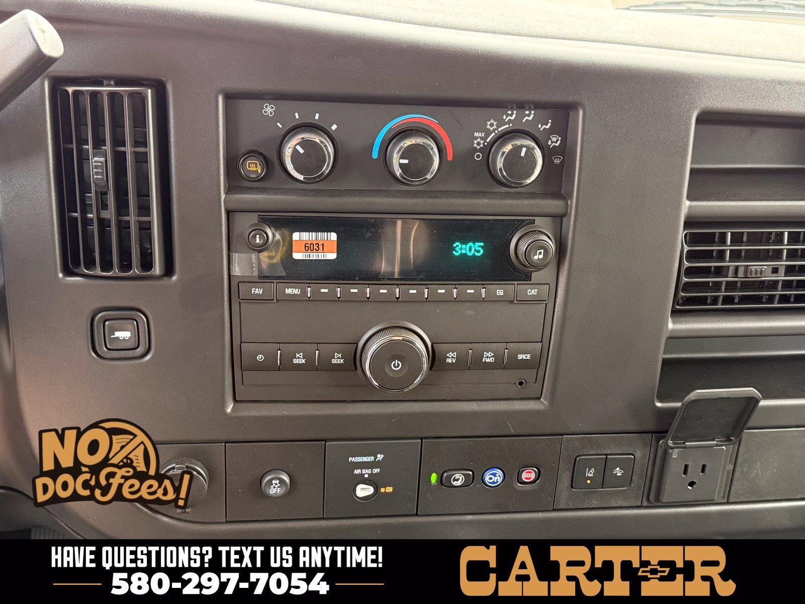 2025 Chevrolet Express Cargo Work Van - Photo 16