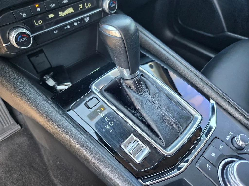 Used 2020 Jet Black Mazda Touring image 18