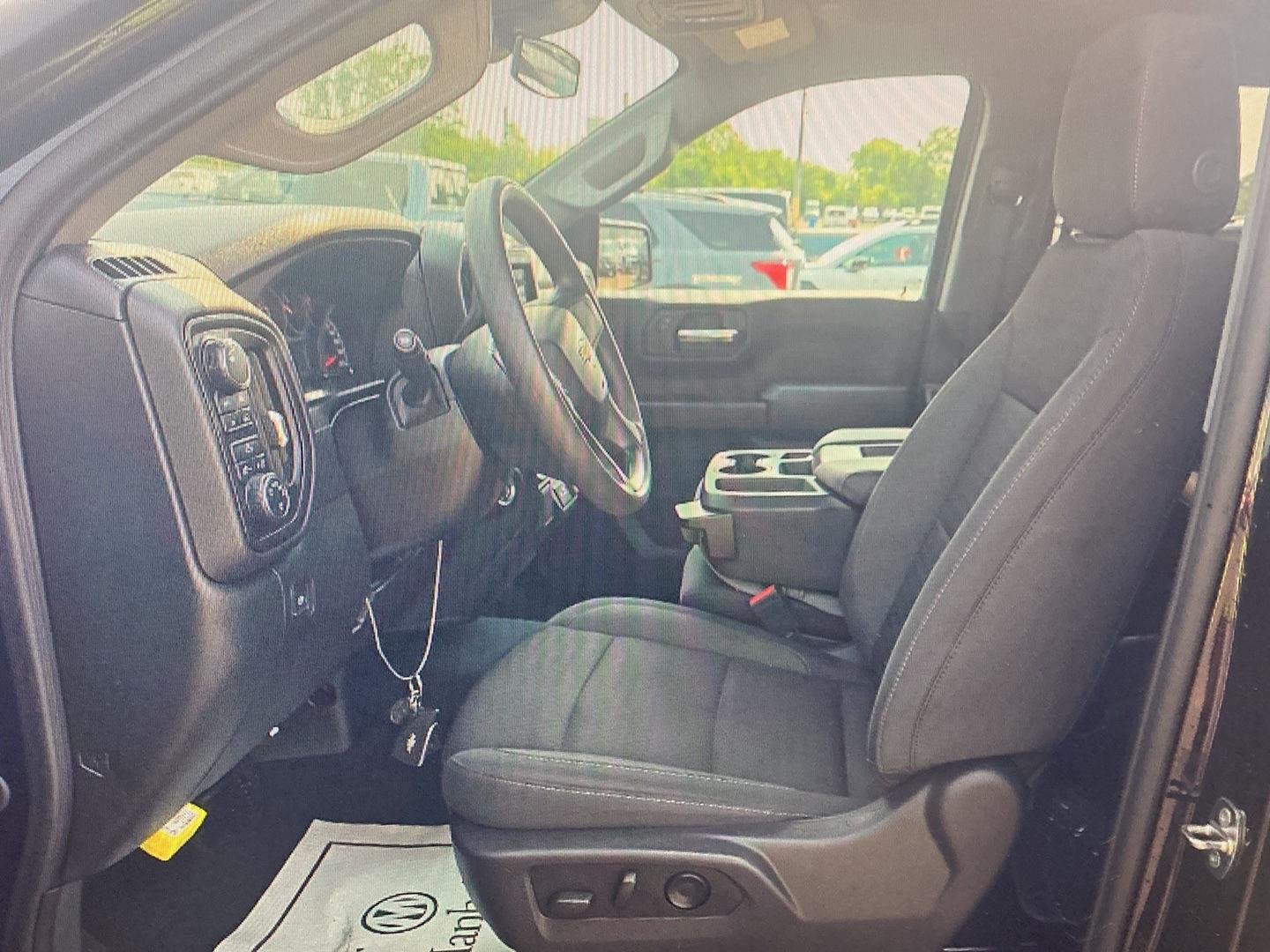 Used 2024 Black Chevrolet Custom image 13