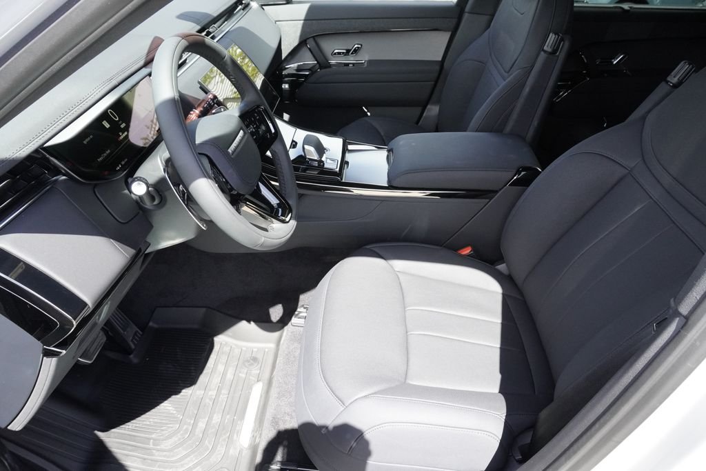 New 2026 Borasco Grey Land Rover Dynamic SE image 19