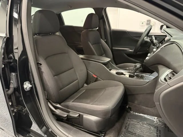 Used 2025 Black Chevrolet LT image 35