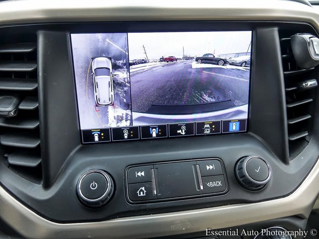 2023 GMC ACADIA - Image 21