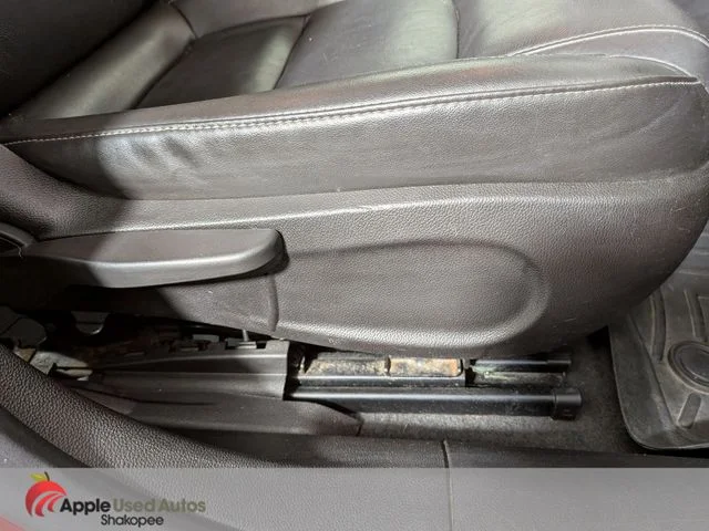 Used 2014 Red Chevrolet LTZ image 39