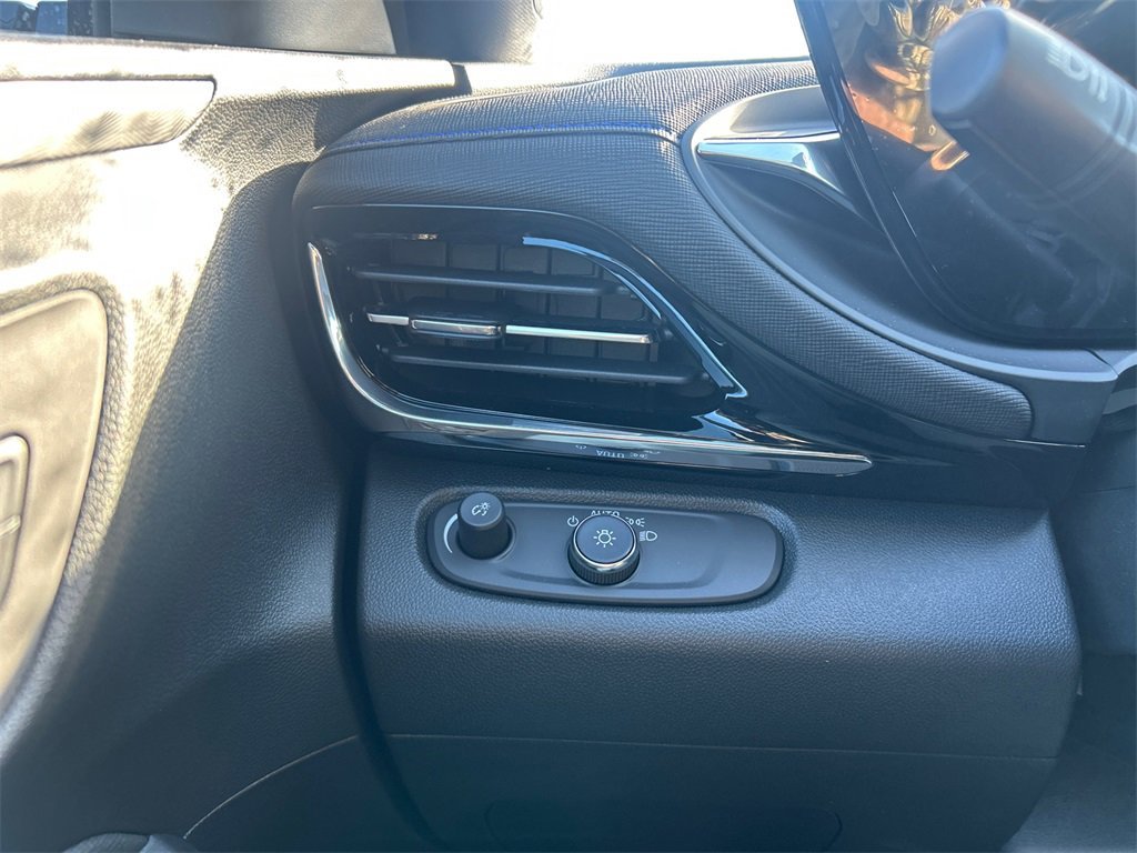 2026 BUICK ENVISTA - Image 18