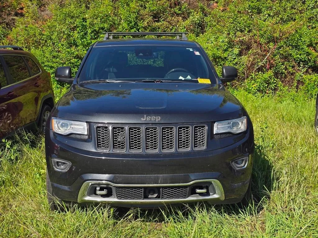 Used 2016 Black Jeep Overland image 8
