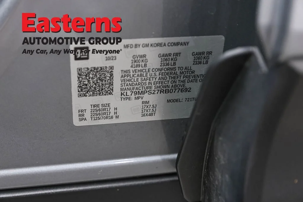 Used 2024 Gray Chevrolet LT image 34