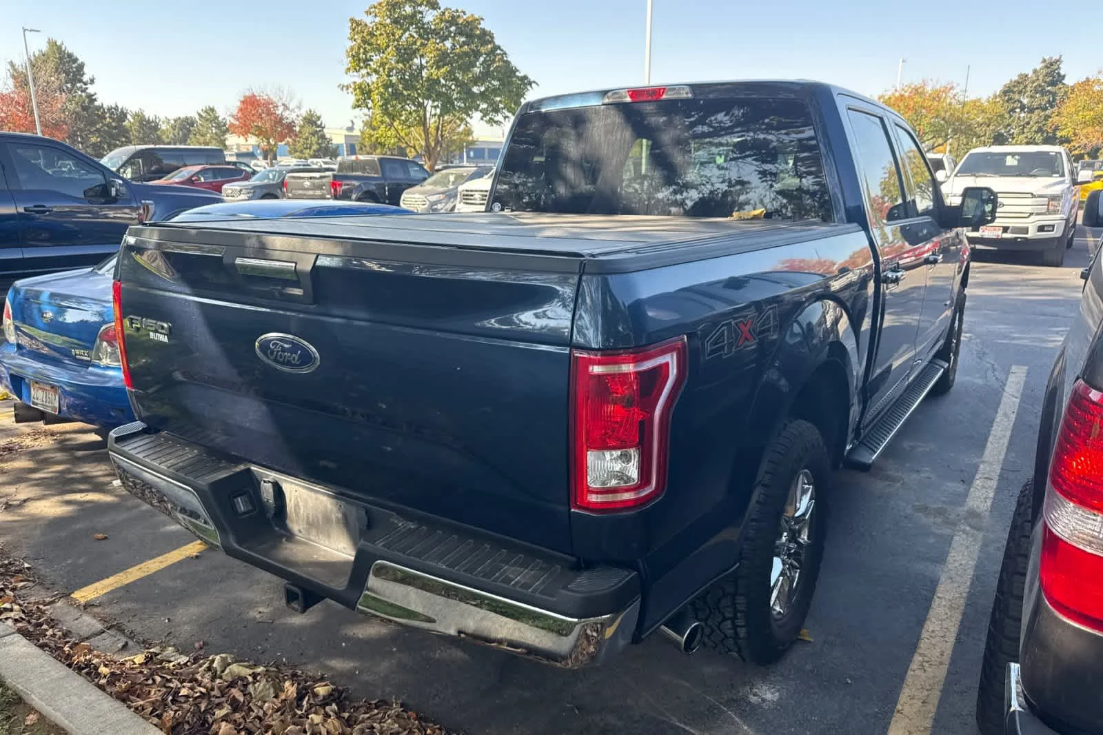 Used 2015 Blue Jeans Metallic Ford XLT image 4