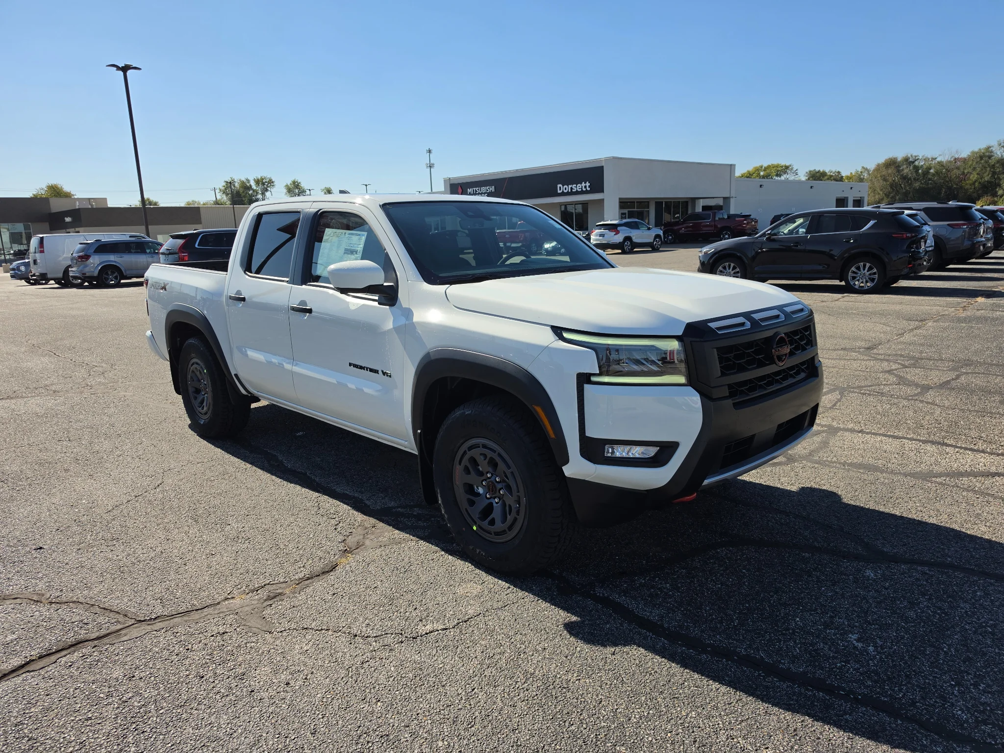 New 2027 Glacier White Nissan PRO-X image 8