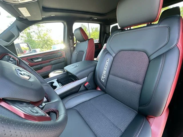 New 2026 Molten Red Pearl-Coat Exterior Paint RAM Rebel image 15