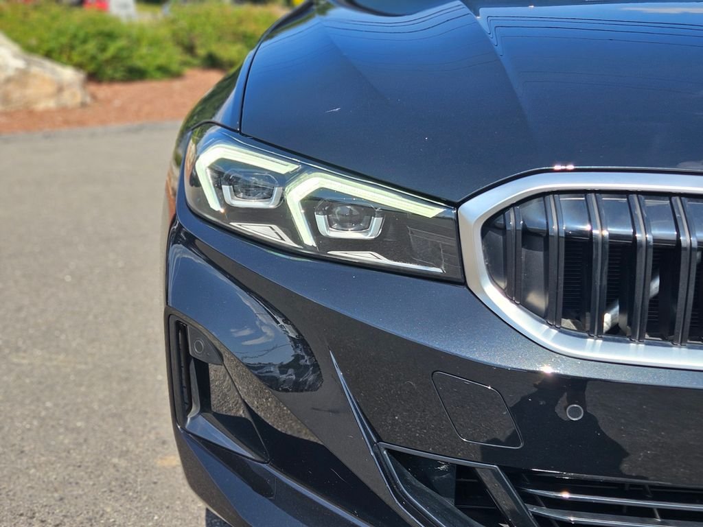 Certified Used 2025 Black Sapphire Metallic BMW 330i xDrive image 9
