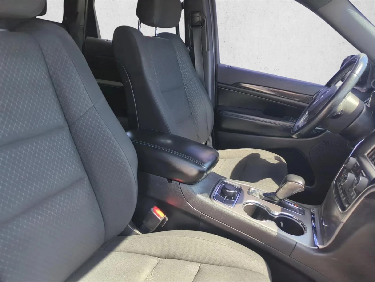 Used 2018 Bright White Clearcoat Jeep Upland image 21