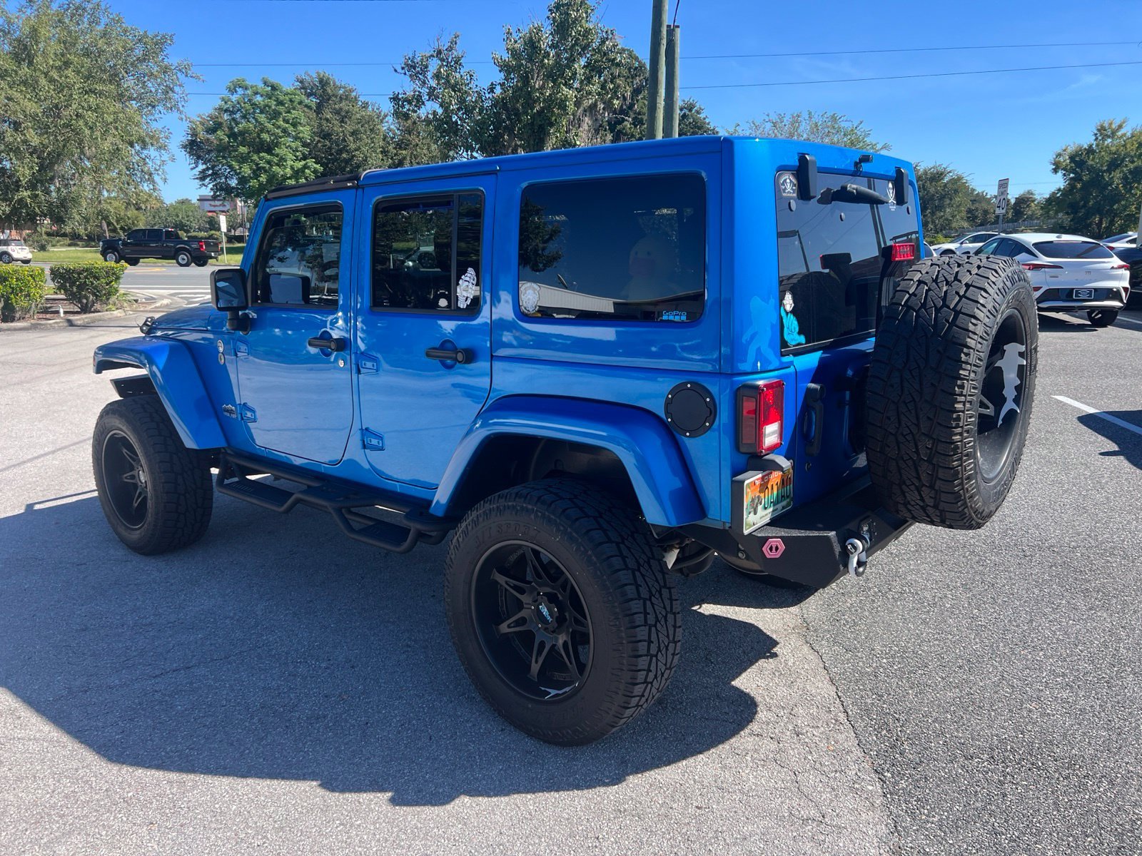 Used 2014 Blue Jeep Unlimited Polar Edition image 2