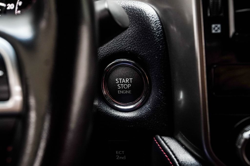 Used 2023 Black Lexus 460 image 28