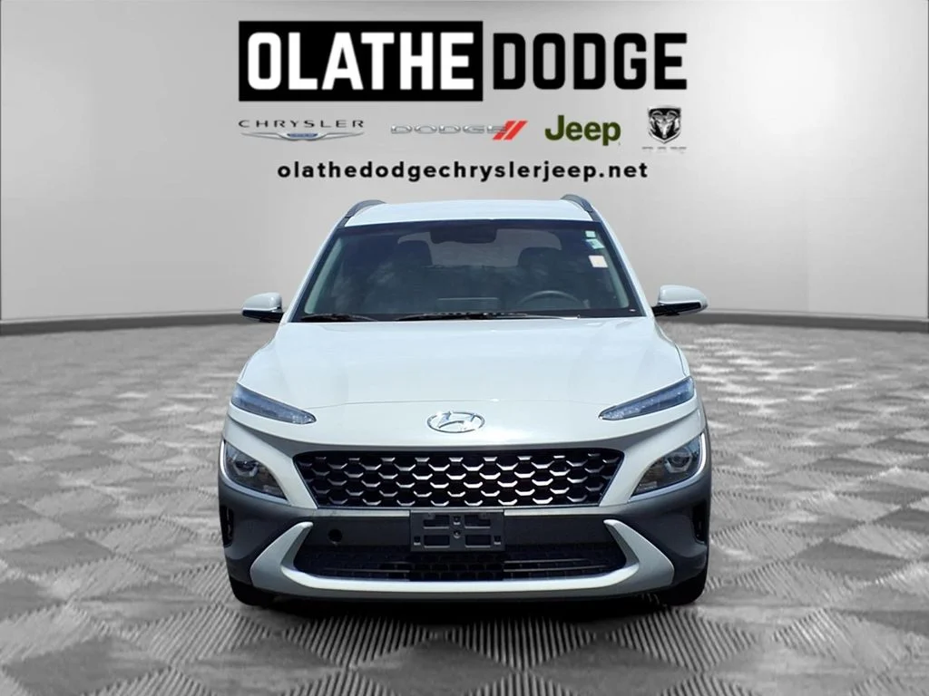 Used 2023 Silver Hyundai SEL image 32