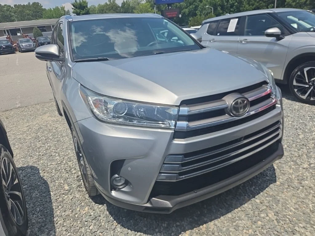 Used 2019 Silver Toyota Limited Platinum image 2