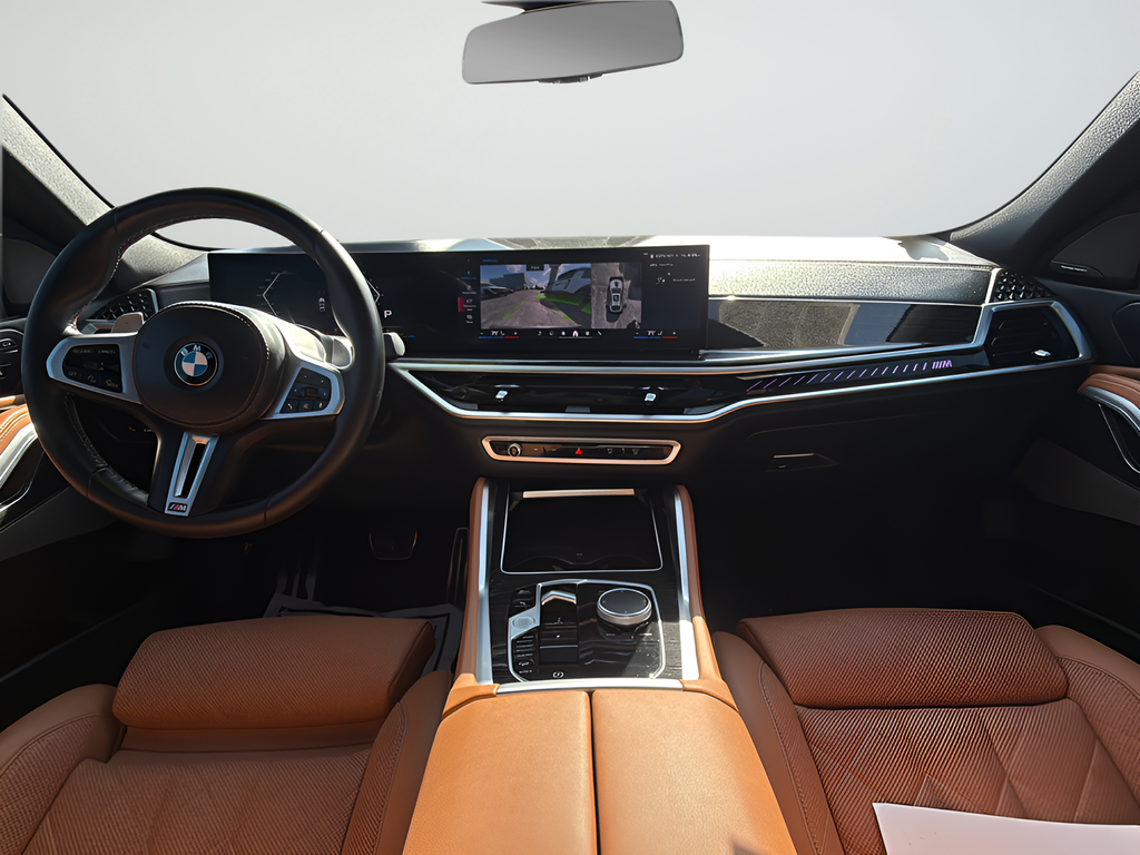 Used 2024 White BMW M60i image 20