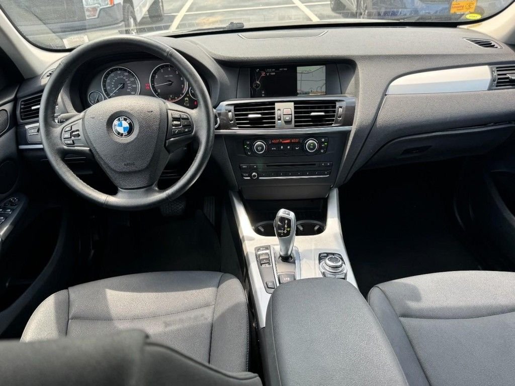 Used 2014 Jet Black BMW xDrive28i image 11