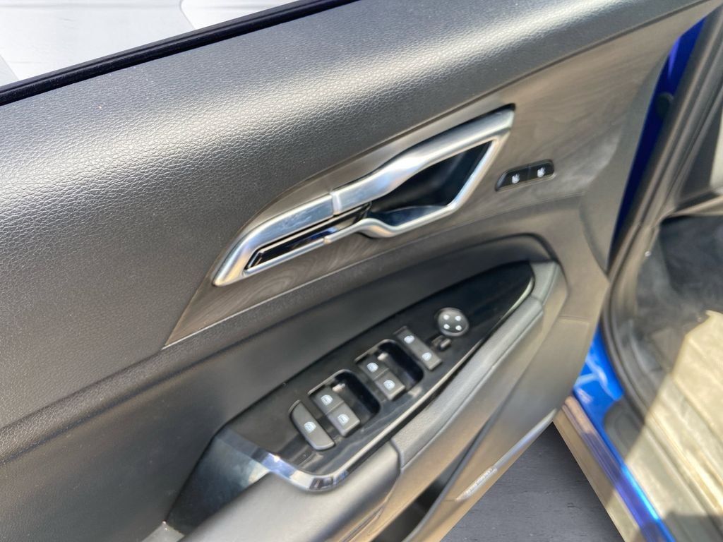 Used 2023 Blue Kia X-Pro image 11