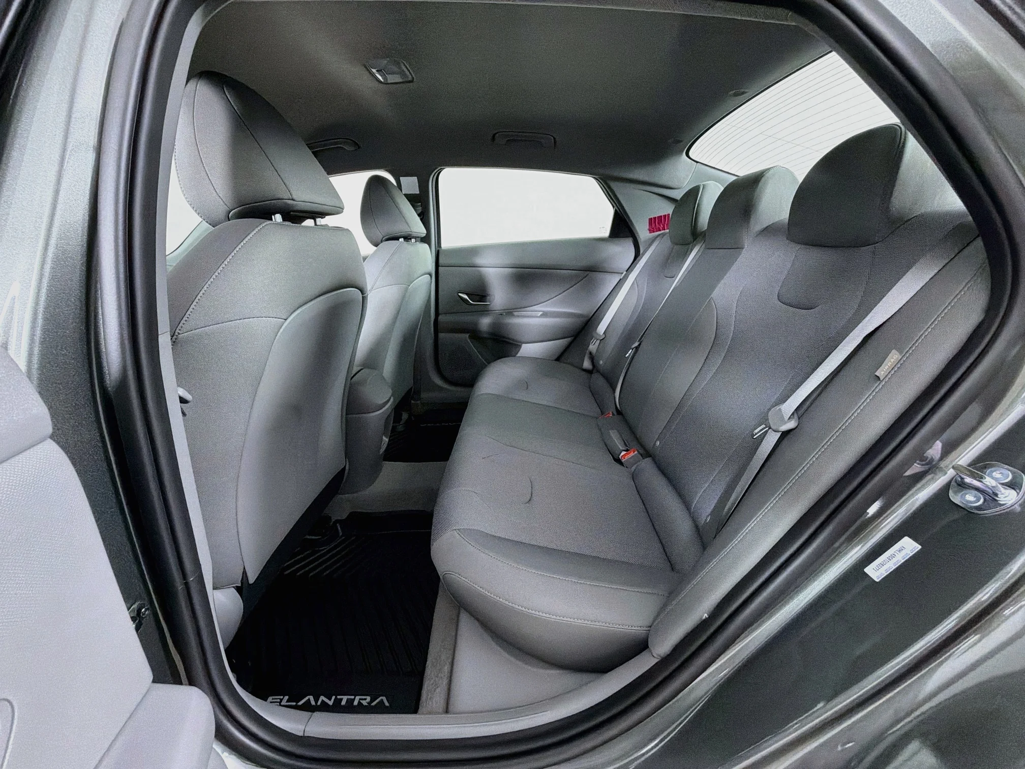 New 2026 Amazon Gray Hyundai SE image 22