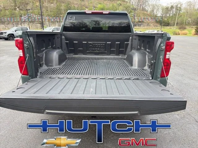 Used 2025 Cypress Gray Chevrolet LT image 18