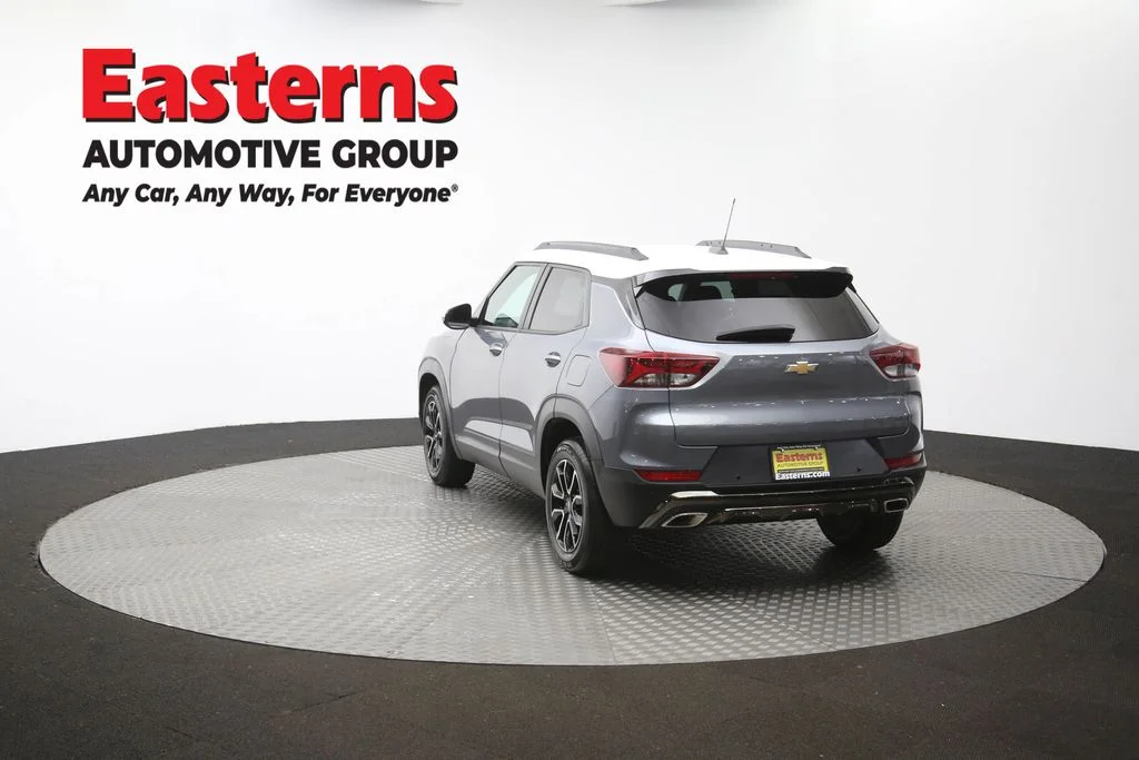Used 2021 Gray Chevrolet ACTIV image 65