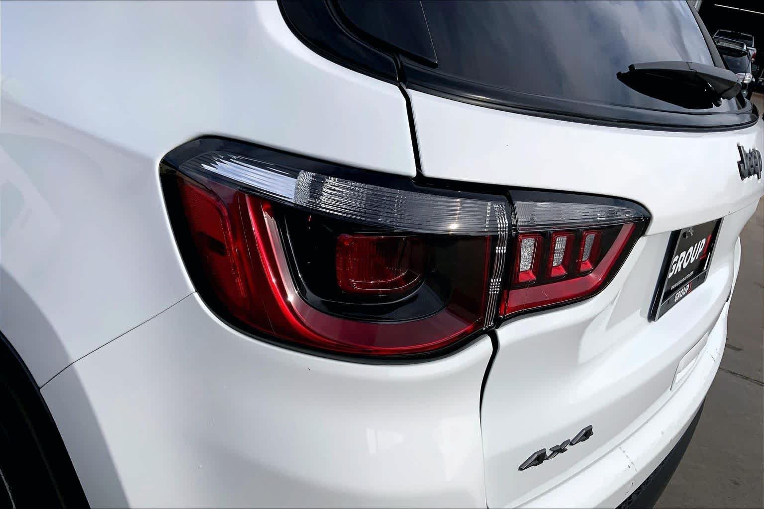 Used 2025 Bright White Clearcoat Jeep Trailhawk image 28
