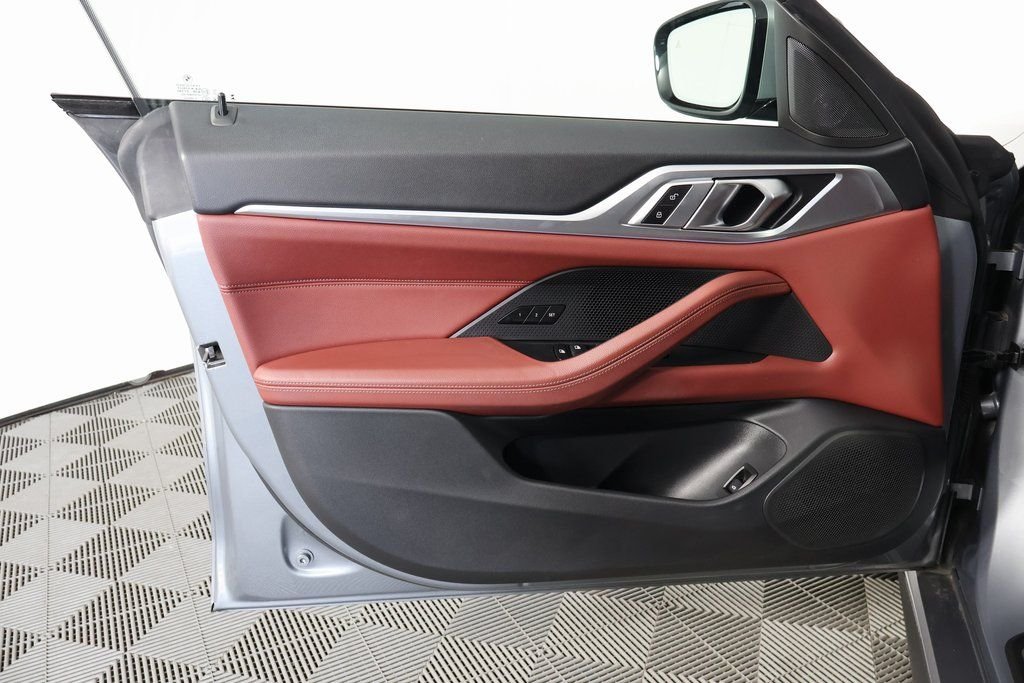 2023 BMW i4 35 - Photo 12