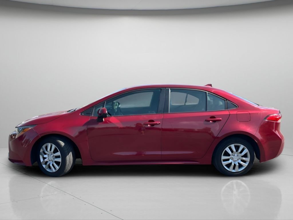 Used 2024 Pearl Toyota LE image 13