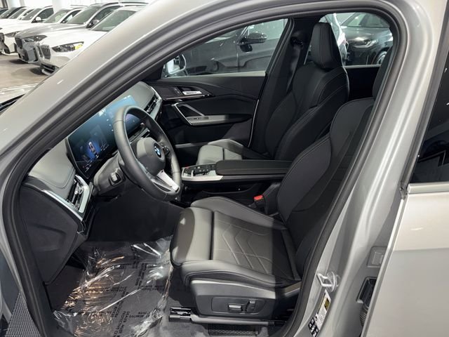 New 2026 Space Silver Metallic BMW xDrive28i image 14