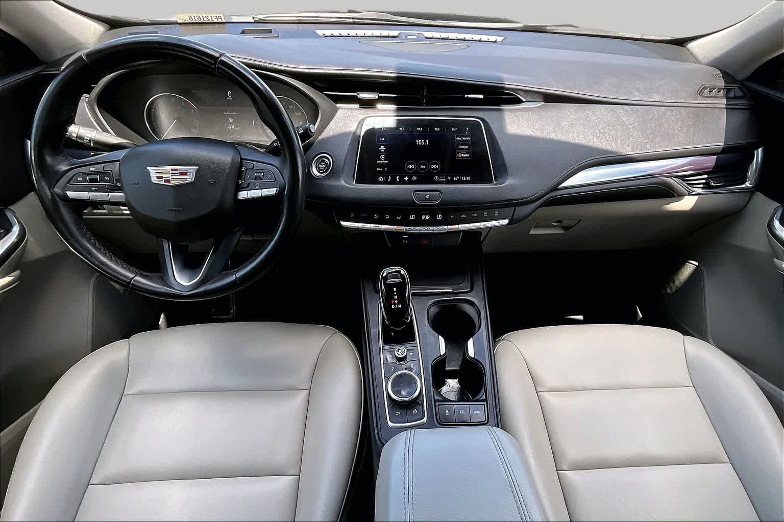 Used 2023 Crystal White Tricoat Cadillac FWD Luxury image 16