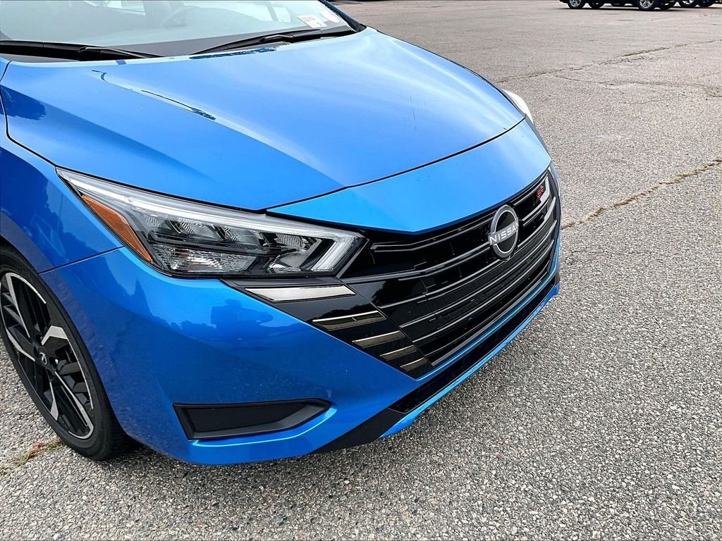 Used 2024 Blue Nissan 1.6 SR image 8