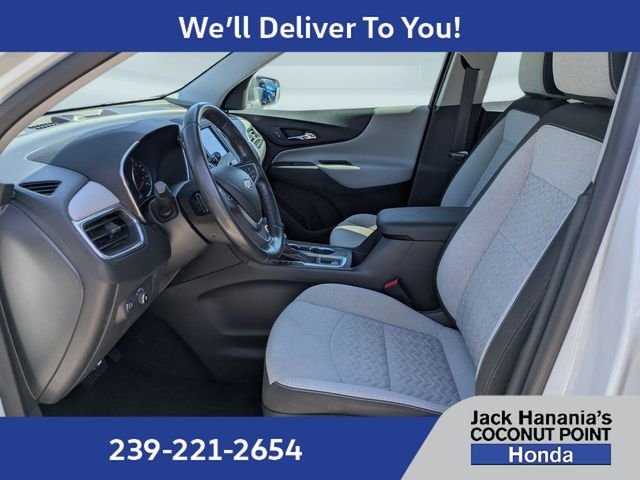 Used 2022 White Chevrolet LT image 21
