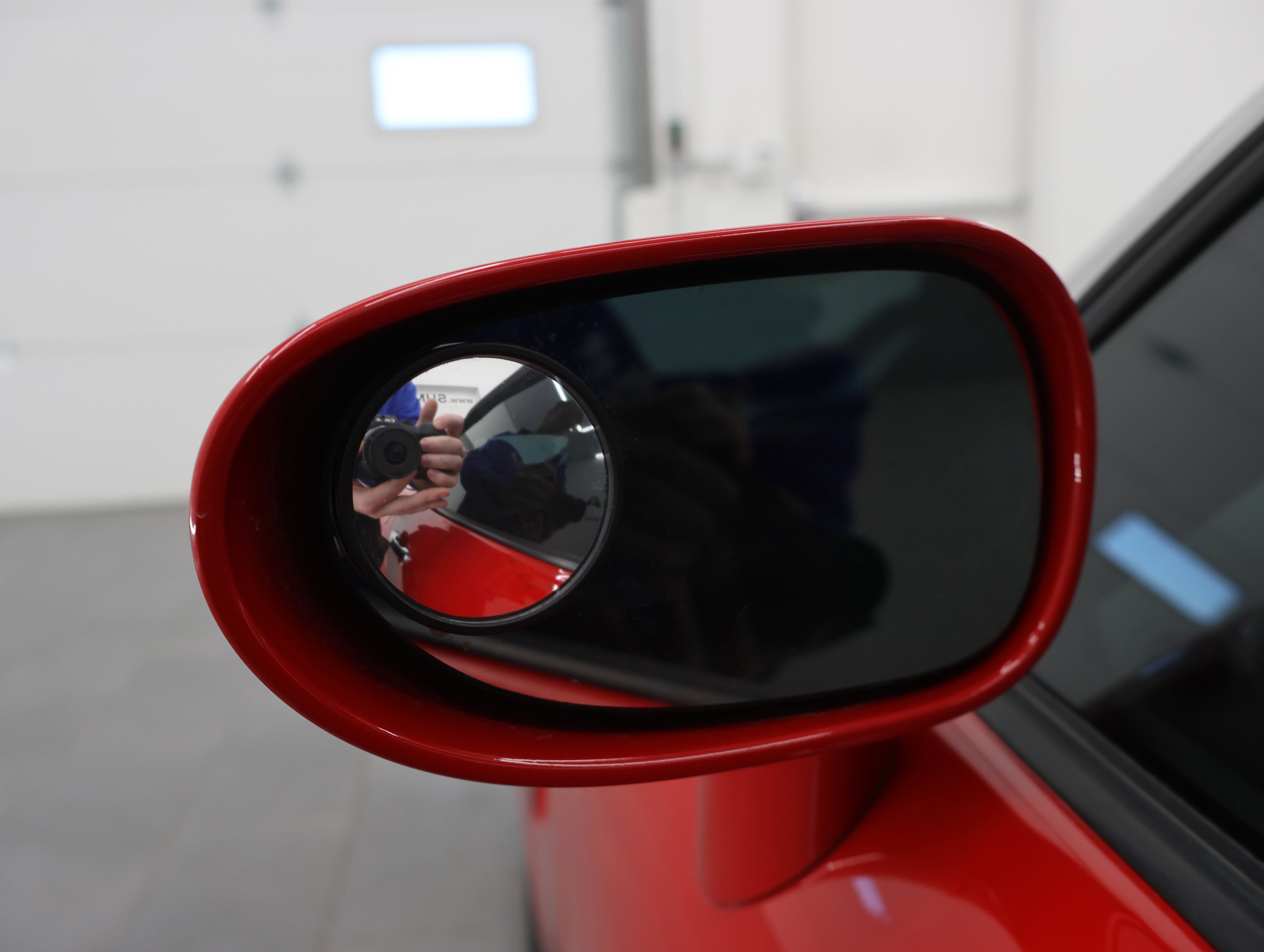 Used 2007 Aggressive (Victory Red) Pontiac GXP Convertible: GXP-CONVERTIBLE-5 SPEED STICK-BLACK LEATHER-LIKE NEW TIRES image 29