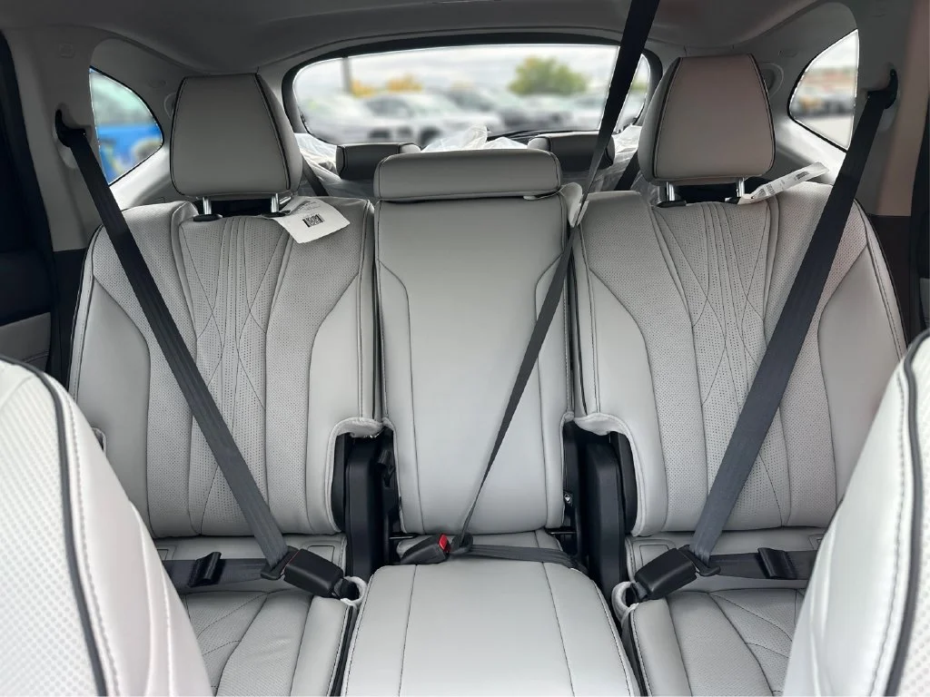 New 2026 Solar Silver Metallic Acura SH-AWD with Advance Package image 23