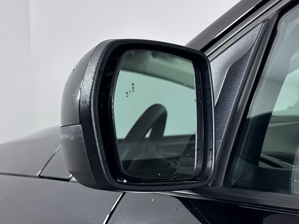 Used 2024 Agate Black Metallic Ford SEL image 24