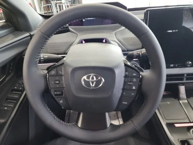 2026 Toyota C-HR XSE - Photo 21
