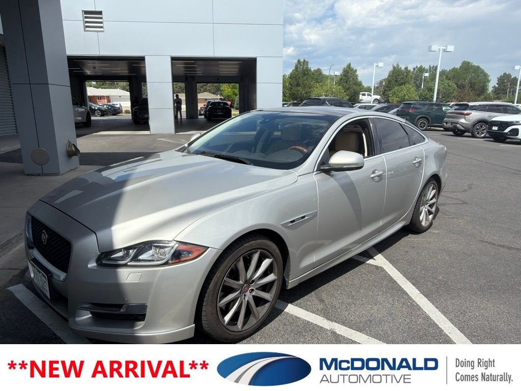 2016 Jaguar XJ XJ R-Sport AWD's photo