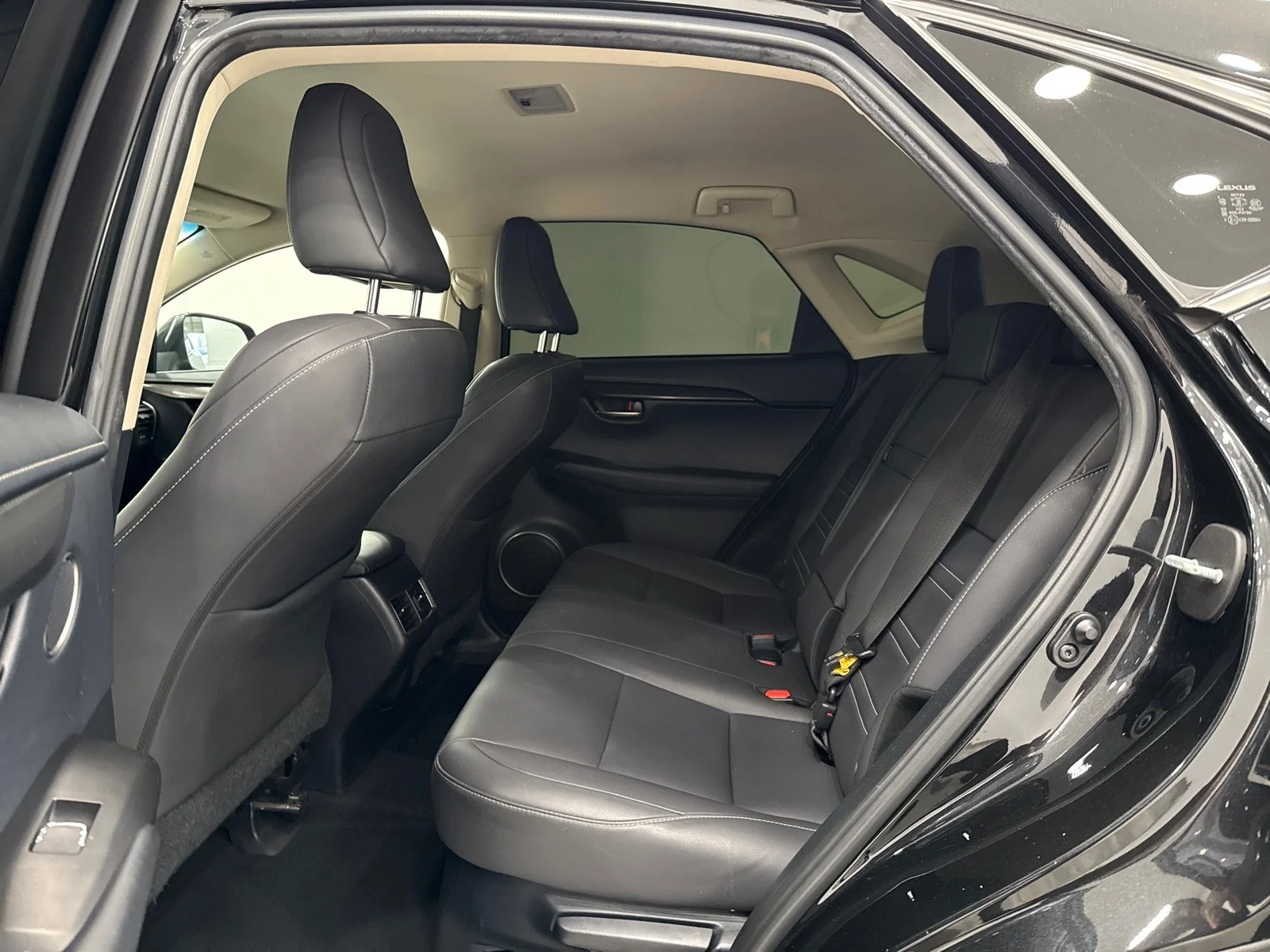 Used 2019 Caviar Lexus 300 FWD image 36