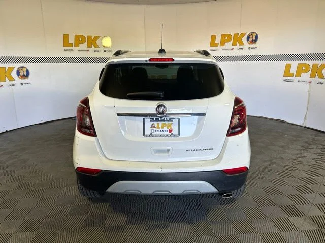 Used 2020 Summit White Buick Preferred image 4