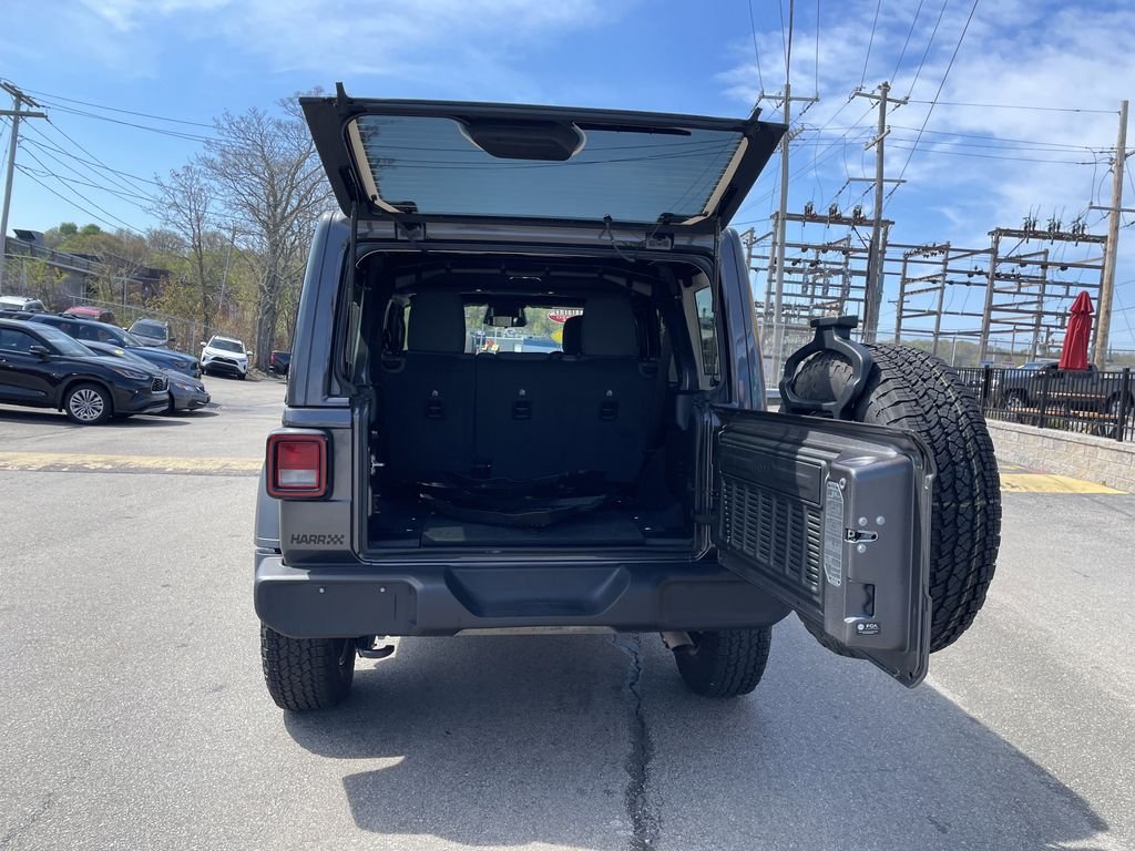 Used 2026 Gray Jeep Sport S image 13